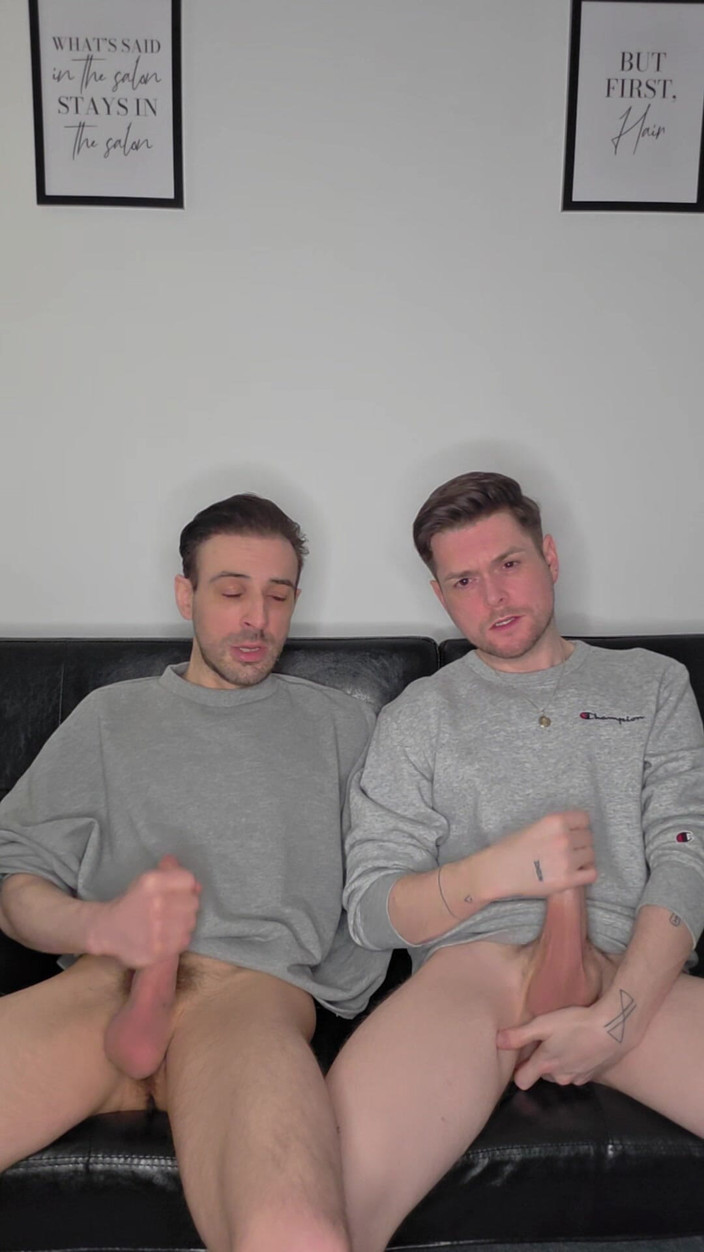 Twotwinkhusbands: Hung Uncut Brotosh Lads Side by Side Masturbation