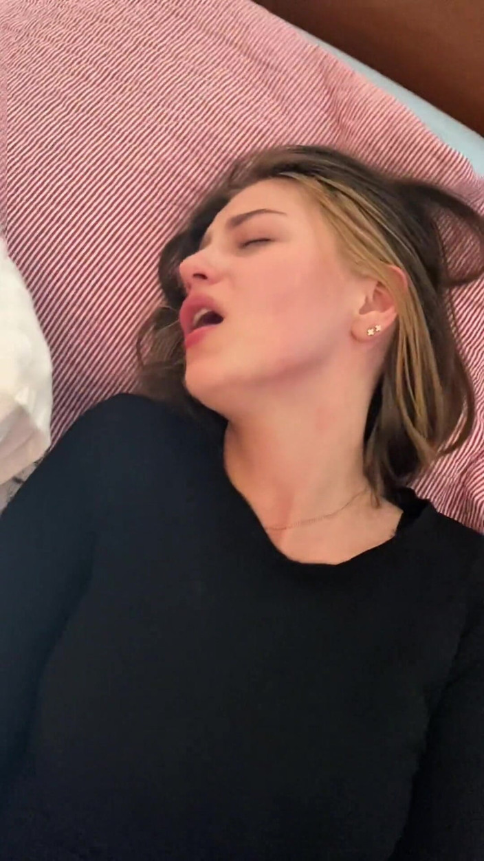 Elina Lizz: (solo para Fans) Old Archive - primera compilación de videos caseros