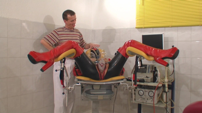 Rubber & Clinic Studio - 1ATOYS: Bizarre vacuum pumping in full rubber