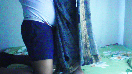 DesiBurChudai: La tremenda scopata di indian desi bhabhi