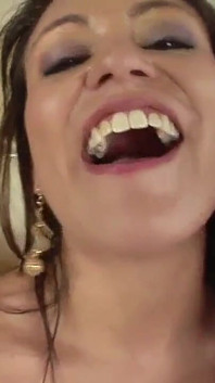 Sexy latinskoamerické ženy touží po ptákovi # sedm - Mnoho scén