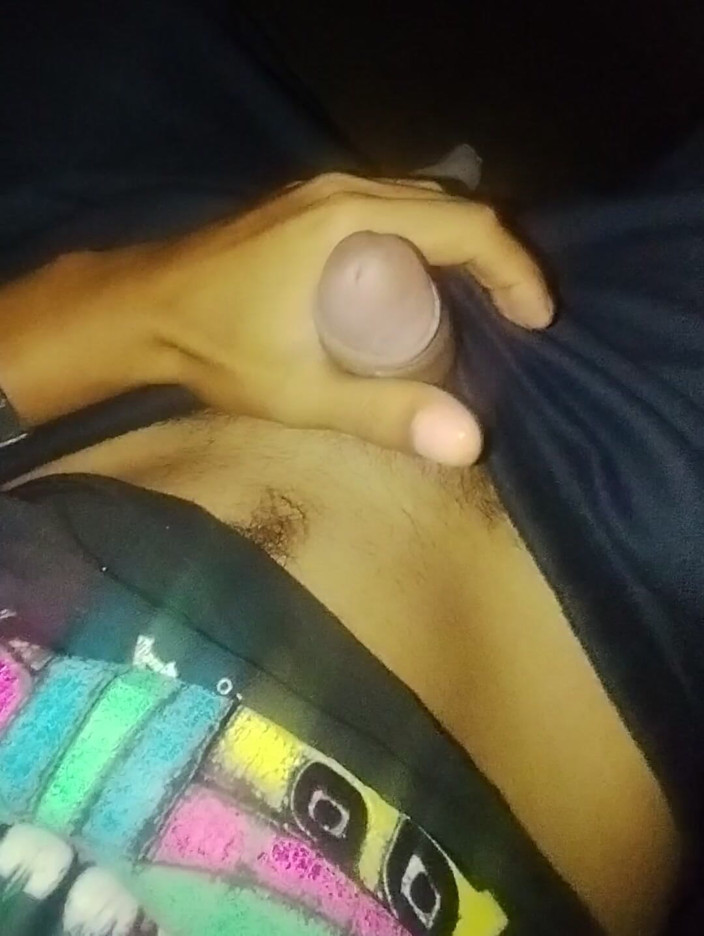 AlexAlejandro13: Horny Mornings