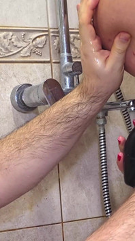My Wife Cleans Her Butt Before Anal Sex. Enema. Ep 30611