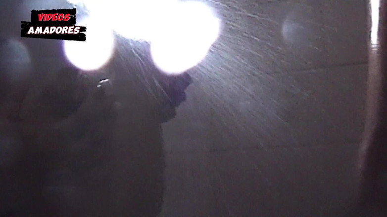 Amateurs videos: Two Lesbians Taking a Shower