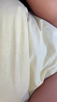 Ejaculare înăuntru anală cu pizdă păroasă de mamă sexy