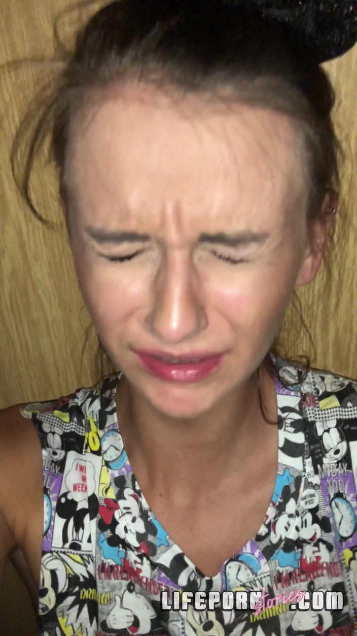 Life Porn Stories: Povești porno de viață 8 - Partea 2 Rapid în cabina de probă - Cur în...