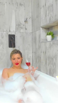 Blnde Sexy Show în camera de bat