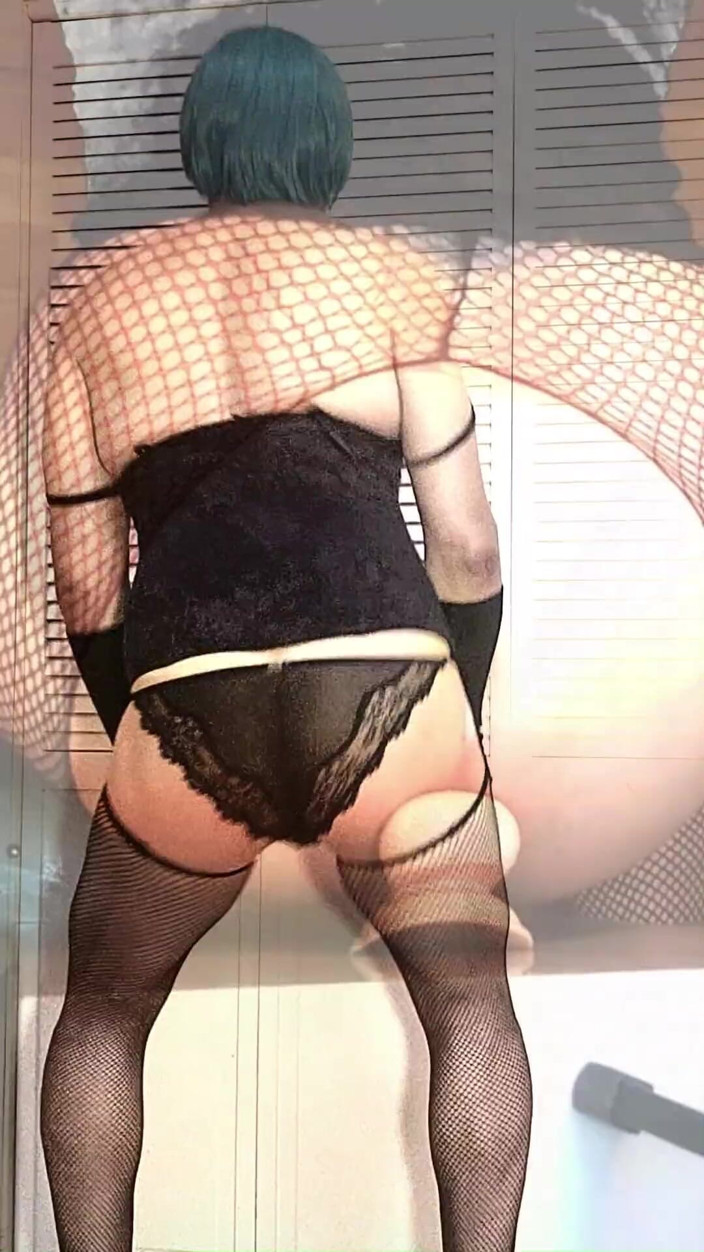 kandiKane: Sletterige Braziliaanse Kandi anale masturbatie pmv