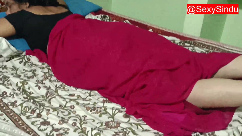 Sexy sindu: Big Boobs Indian Bhabhi Rough Fuck in Saree
