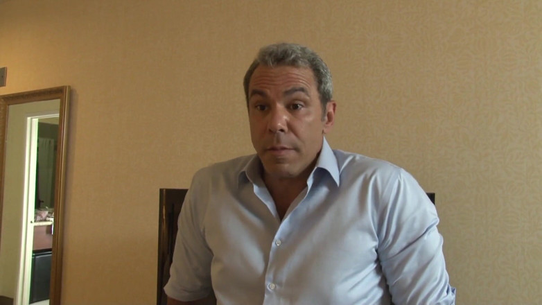 Radical: Silver Stepdaddy fucks hot MILF in hotel room