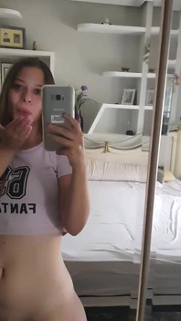 Latina Wet