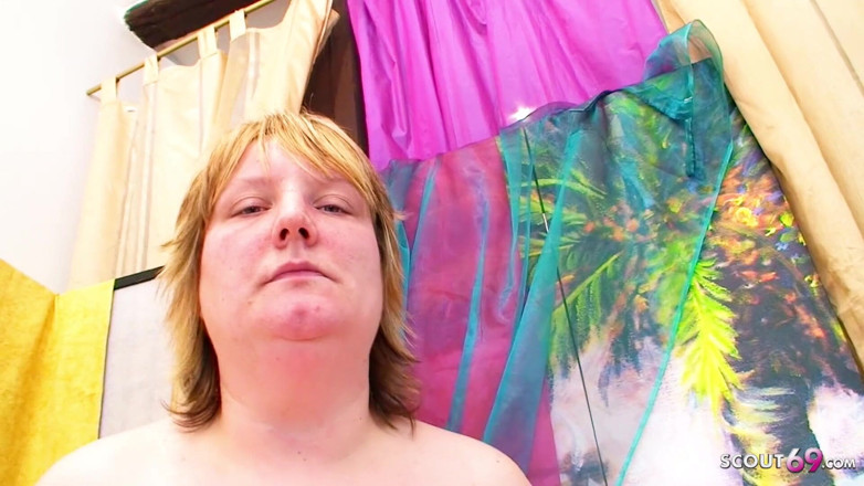 Full porn collection: Una brutta donna grassa viene scopata da un uomo sportivo...