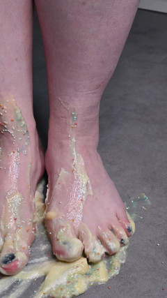Sexyskyfeet: Asmr creamy pudding chân smash pudding dày và rắc