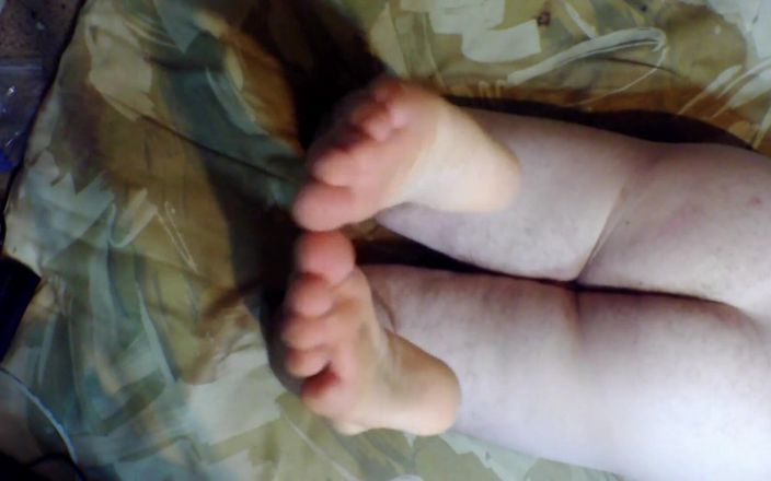 Au79: Zijn mijn voeten prachtig?