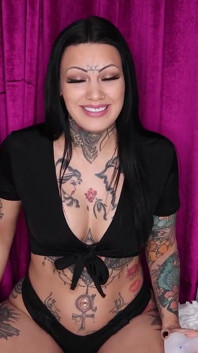 Humillación de pene pequeño - humillación peniana