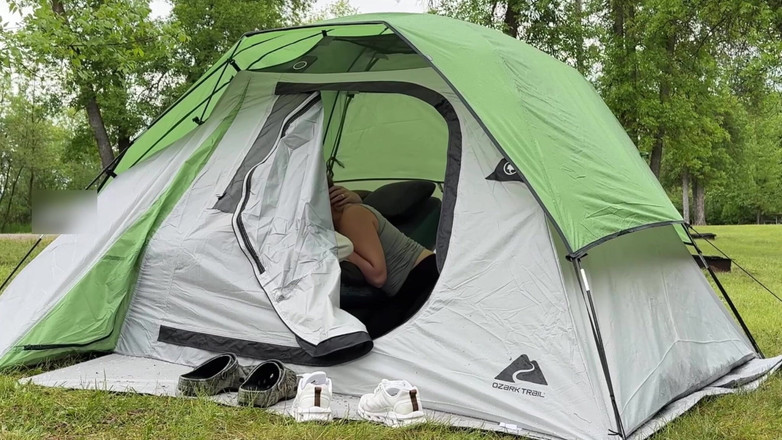 Mya Lane: Ma femme veut se faire regarder en train de baiser...