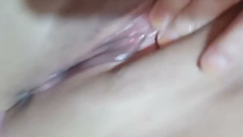 Cicime92: Beautiful Hairless Girl Masturbates to Climax