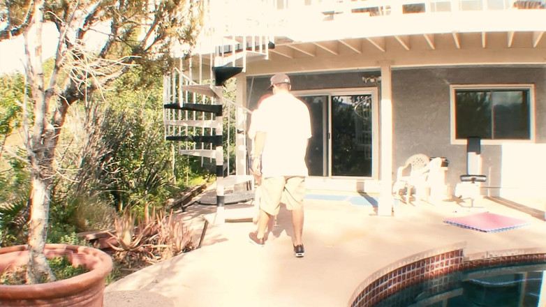 BestPorn85: 밖에서 남자를 따먹고 마무리를 위해 실내로 움직이는 알렉스 젖탱이