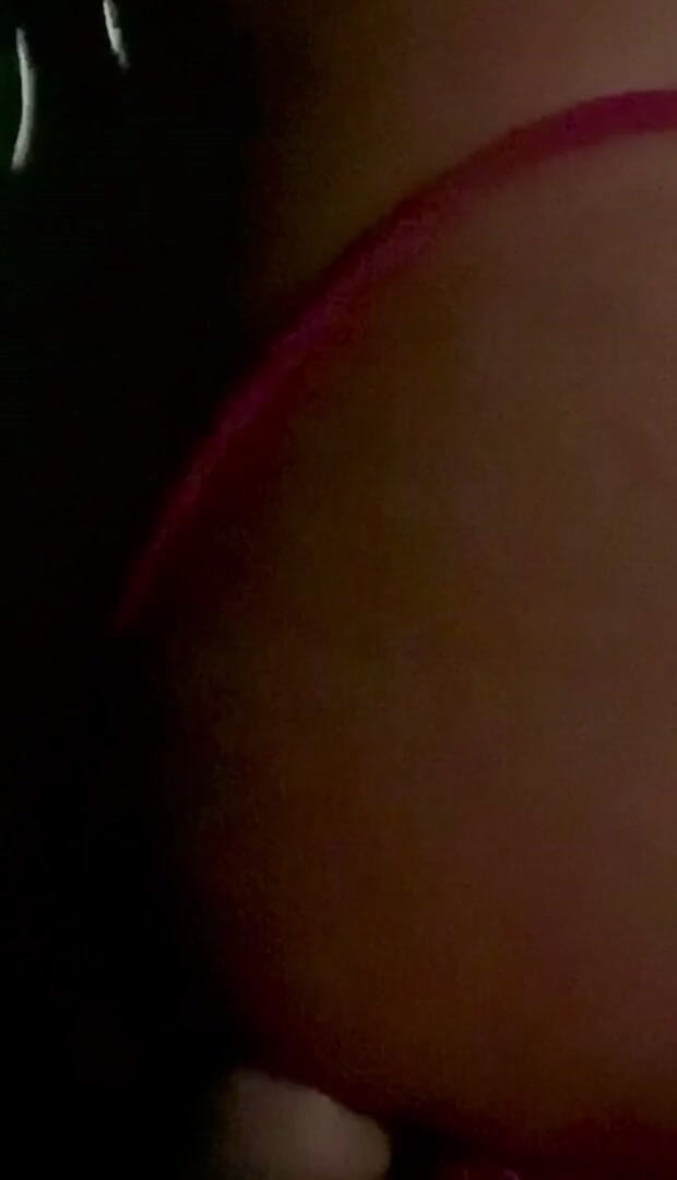 CindieLove: Sissy sissy dientot anal pakai dildo di pinggir jalan dengan...