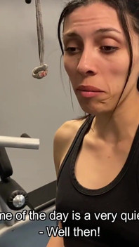 Kongkek lelaki baru di gim! Tapi Motherfucker Adalah Seorang Penipu!