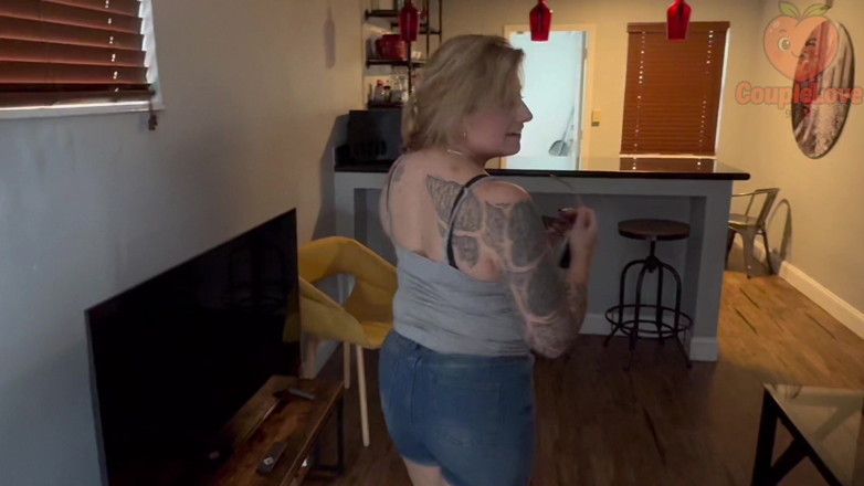 CoupleLove91783: Vacation with Stepmom