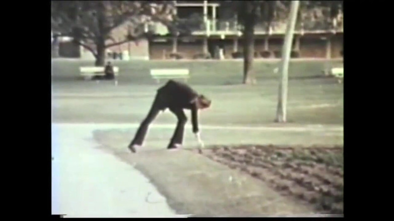 Vintage Usa: 털이 무성한 보지와 이상한 나라의 존 홈즈 (풀 무비)