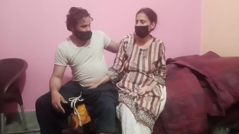 SHAKRATASNEEM: Setup with Stepmom on Home so Hot and Very Beautiful...