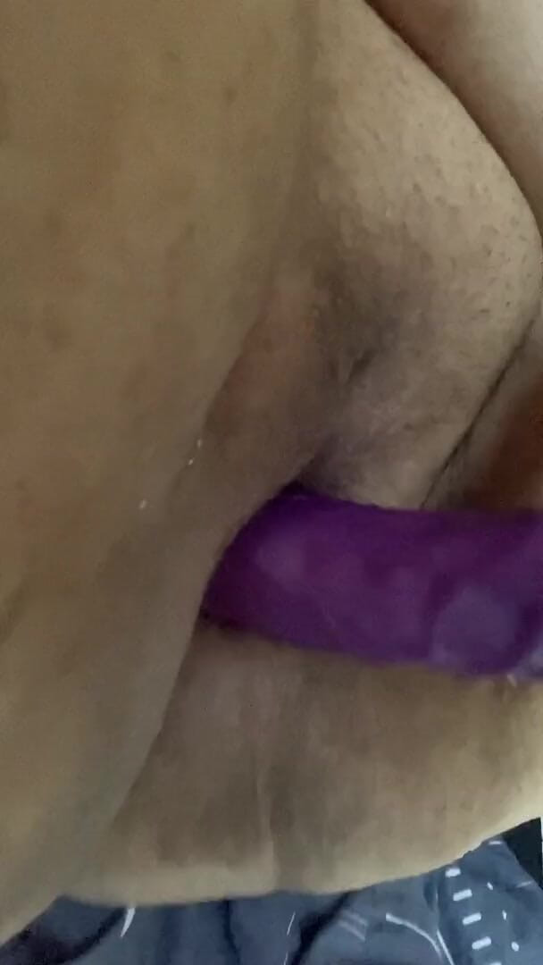 Real homemade BBW BBC porn: Bbwbootyful pounding my pussy with 12inch didlo creaming