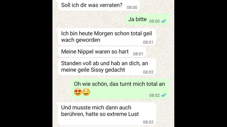 LeoCouple: Sissy masturbace a chat s paní Leo