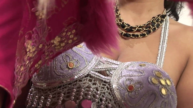 Pink Kitty: 재스민 블랙과 Cindy Behr 거유 쓰리섬