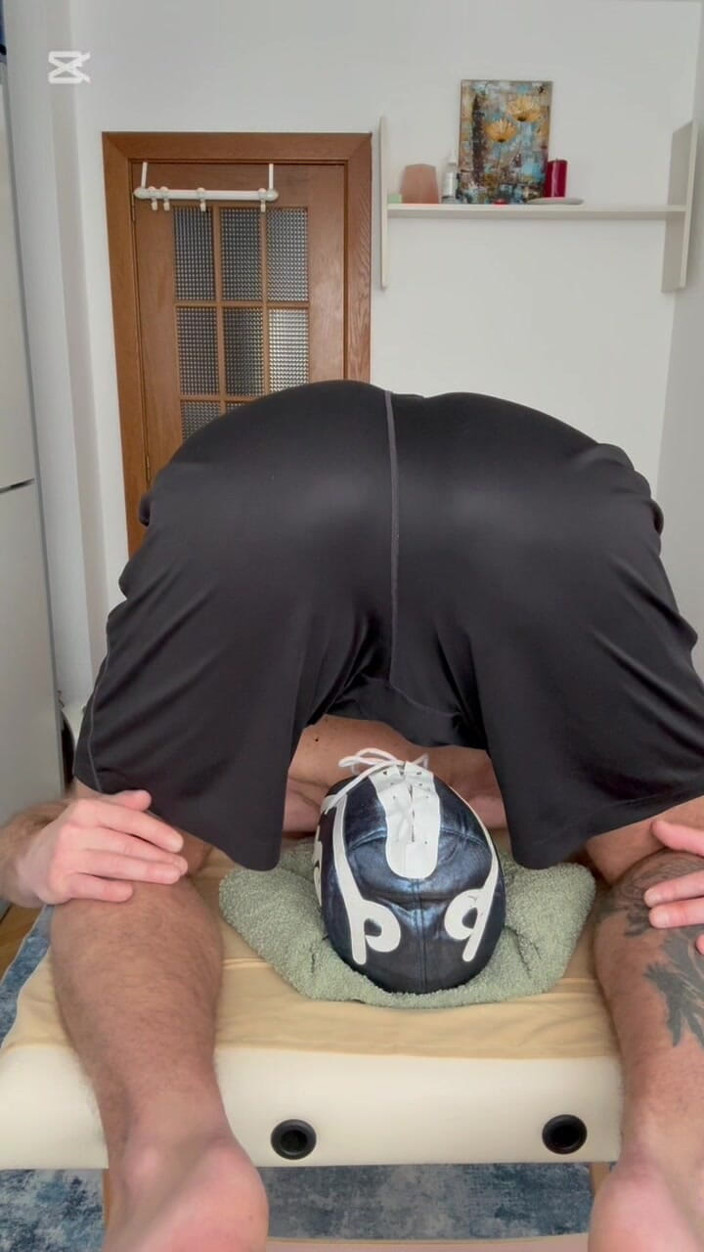 FerLuci: Aanbid me varken