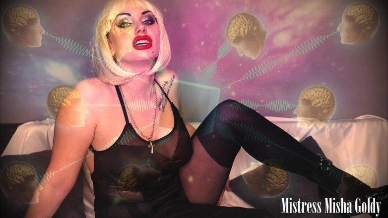 Goddess Misha Goldy: Necesitas un impuesto al semen, de lo contrario te masturbarás...