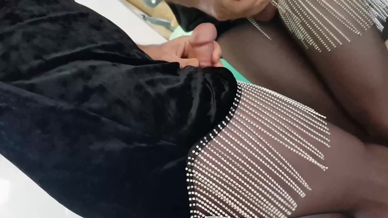 Dani Leg: La gamba di dani in calze viene grande sullo specchio