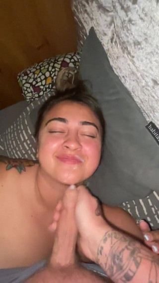 Filthy British Couple: Snuskigt pratande joi innan ansiktsbehandling