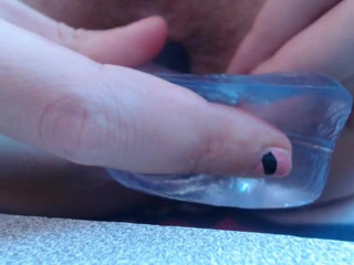 Cuteblonde666: Prima volta anale. Dildo jelly in primo piano