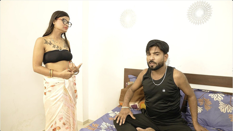 ReadyChallenge7: बगल की भाभी चीनी मांगने आई।