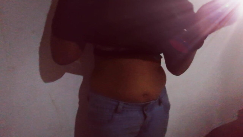 Tina Baby: Moja prawdziwa macocha przychodzi mnie przelecieć