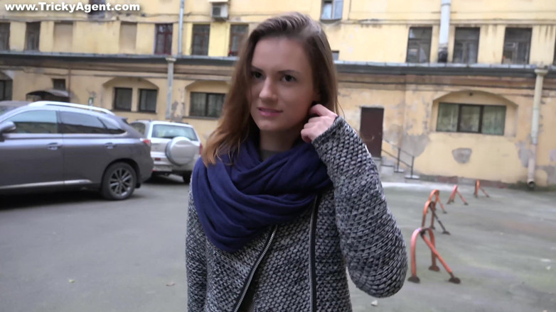 Tricky Agent: Sexy recruta pornô