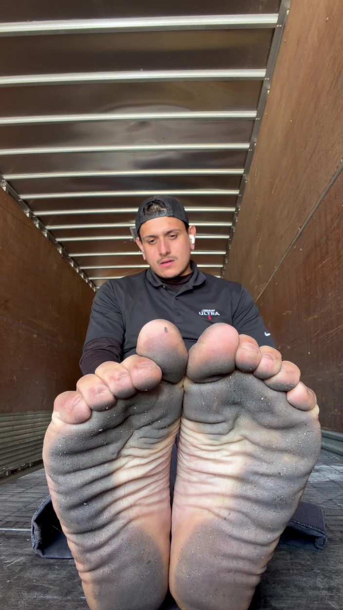 Footboy: Schmutzige sohlen