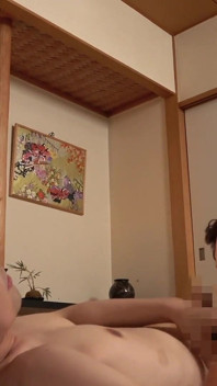 넌 농담이야! - 예기치 않게 에로틱하게 만드는 계모의 끈구리...