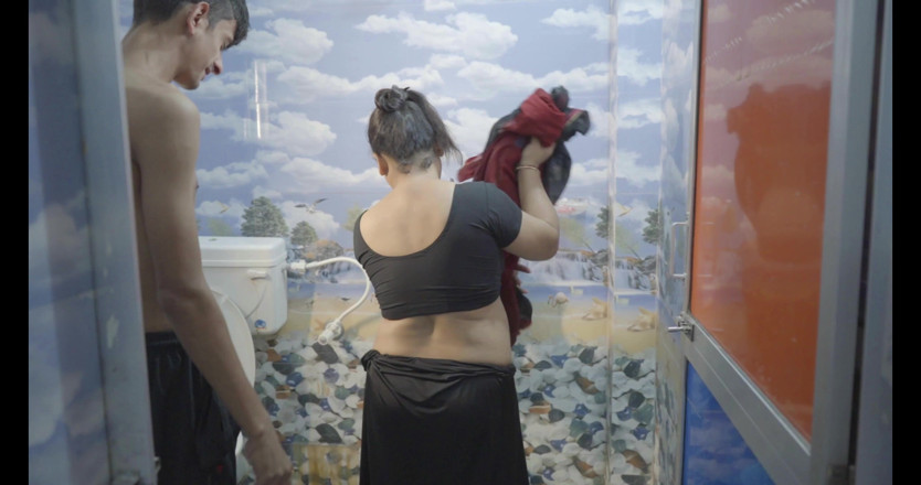 Bull Top 7: Video rekaman seks tante seksi india dengan ka pani mai...