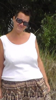 Jen Flashes at the Beach