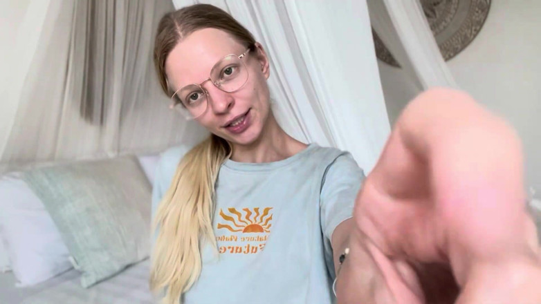 Goddess_Bella_Rae: Stepmommy Calls You a Good Boy - Asmr