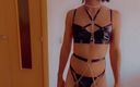 Sissy Slut Brianna: Sexy lingerie, tacchi tutto per te!