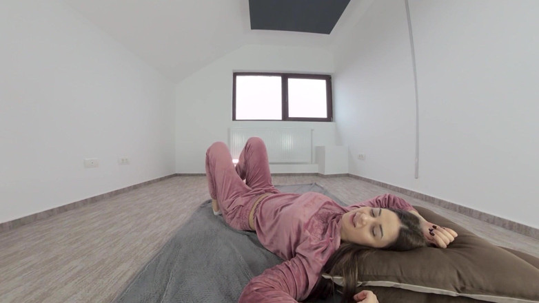 SassyTiff: Bubble butt teen fuck hard