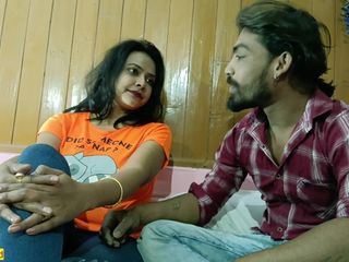 Indian Xshot: Sex romantic de dragoste cu un băiat de 18 ani