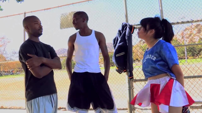 XTime Vod: Naughty cheerleaders 4 (Full film)