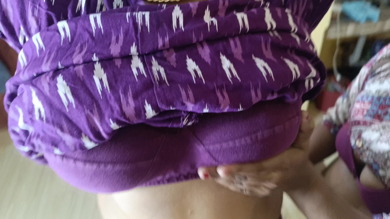 Wonder: Adik-adik yang imut lagi asik seks lesbian