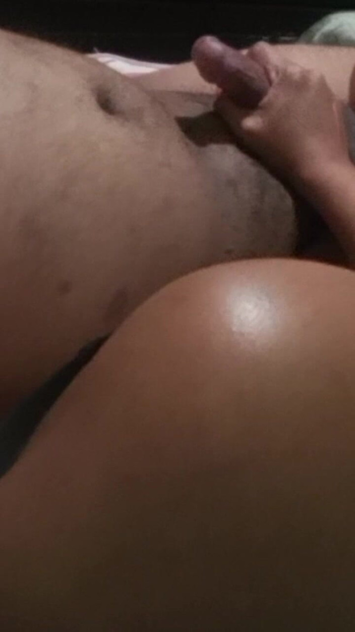 Sofixxx: Brunetka mojej teściowej jedzie