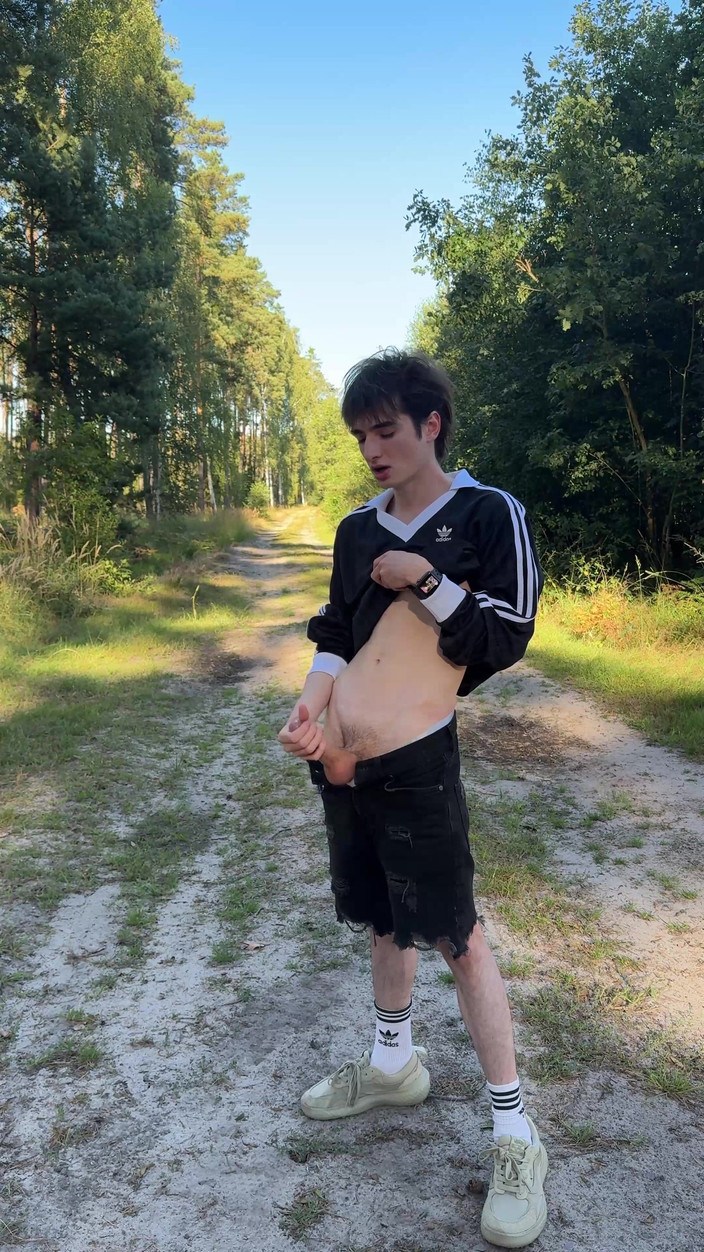 Gunter Meiner: Forest Adventures with a Hard Dick